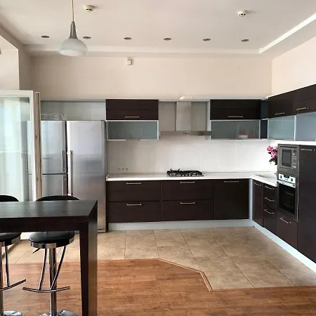 Апартаменти Luxury Sea View *